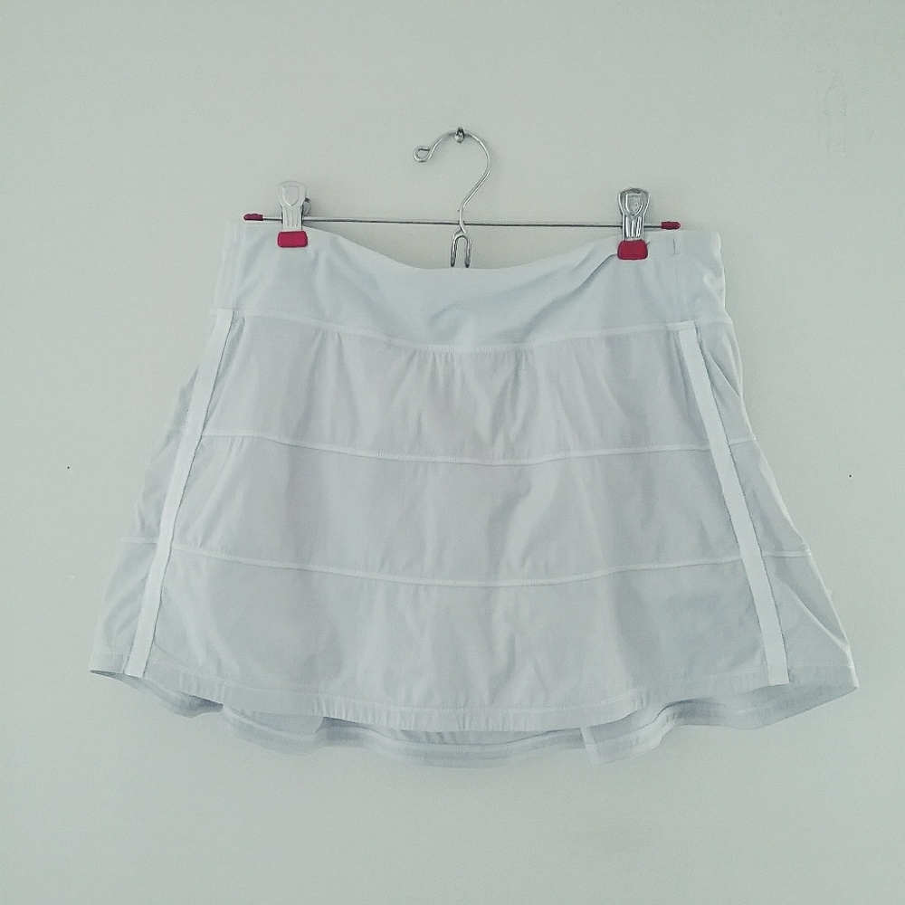 Lululemon Pace Rival white skirt size 8